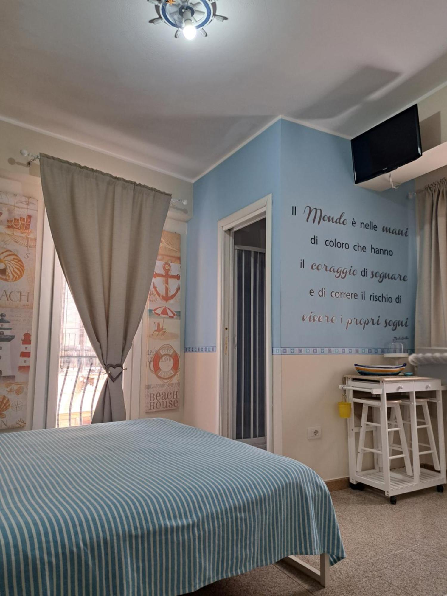 Il Ritratto Casa Vacanza Шилла Номер фото